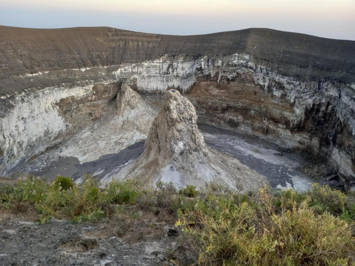 Lake Natron Maasai Guesthouse Mtowabaga Exterior photo